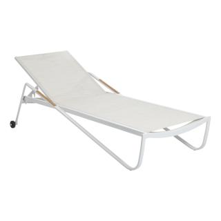 Kettler Diamond Stapelliege, weiß matt/beige/natur, mit Teakholz-Armlehnen